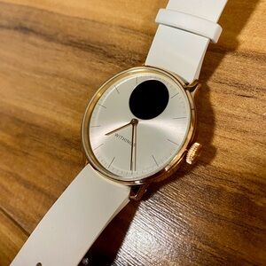 Withings ScanWatch Light- 37 mm Smartwatch